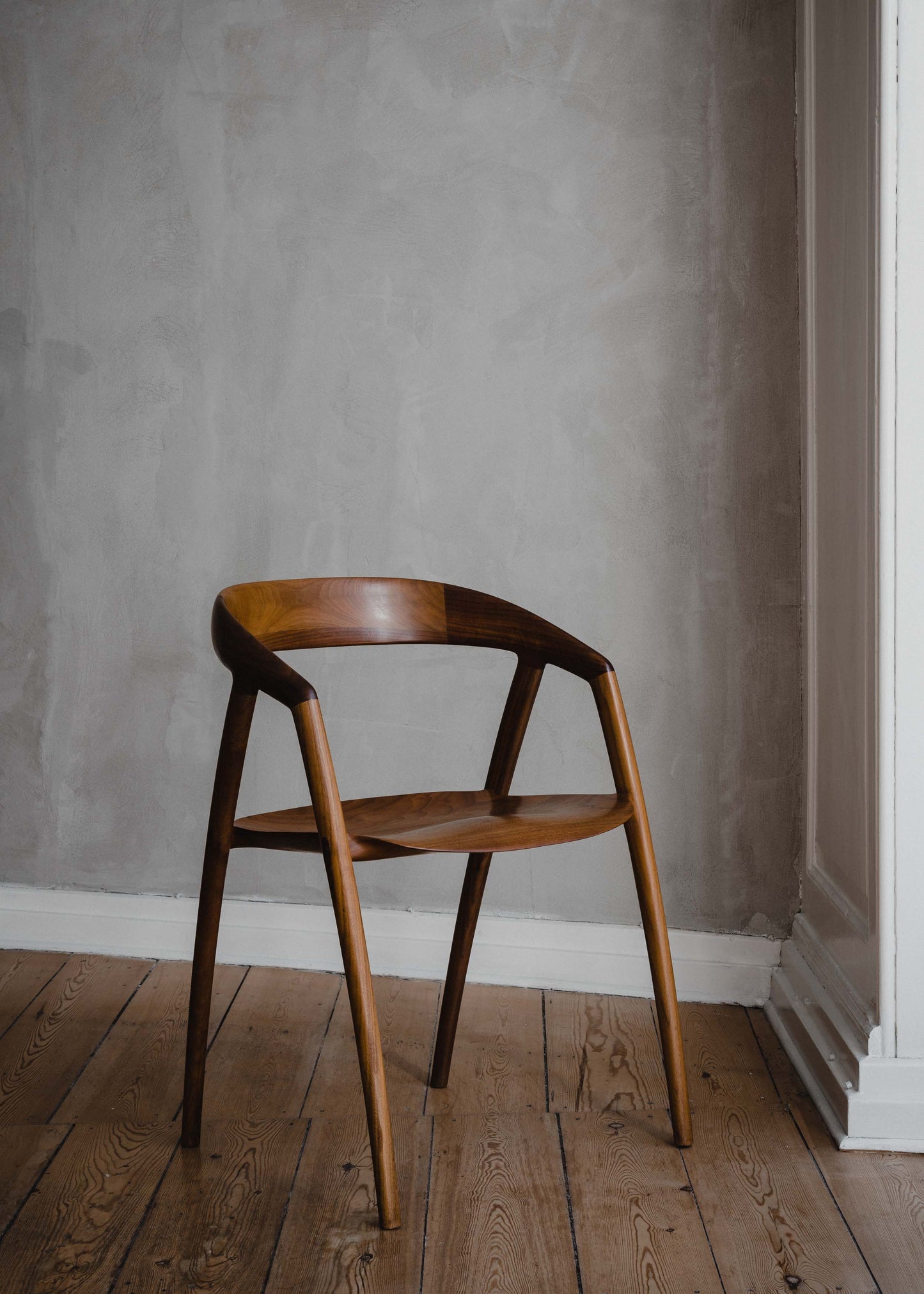 DC09 CHAIR