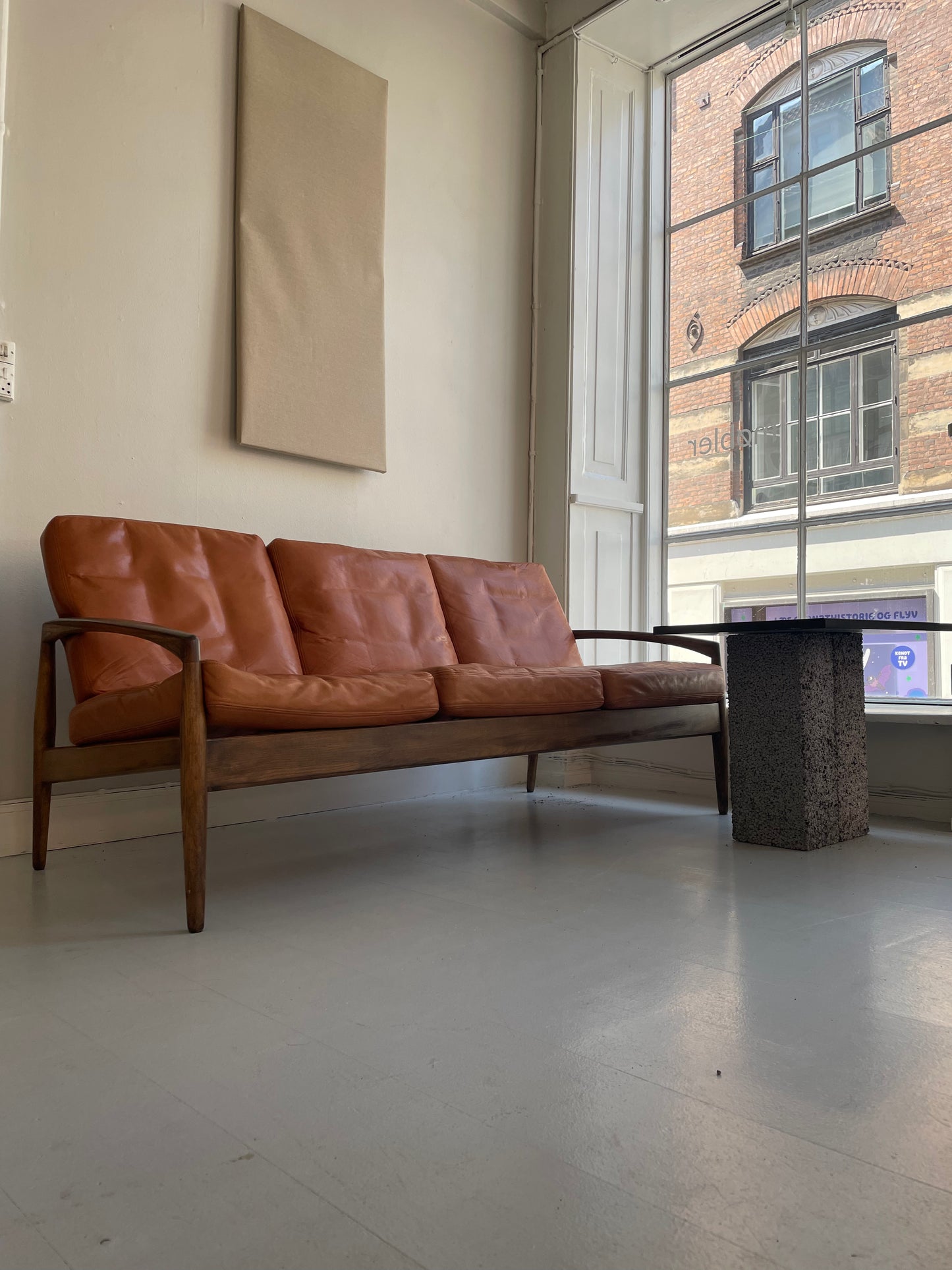 PAPERKNIFE 3SEATER
