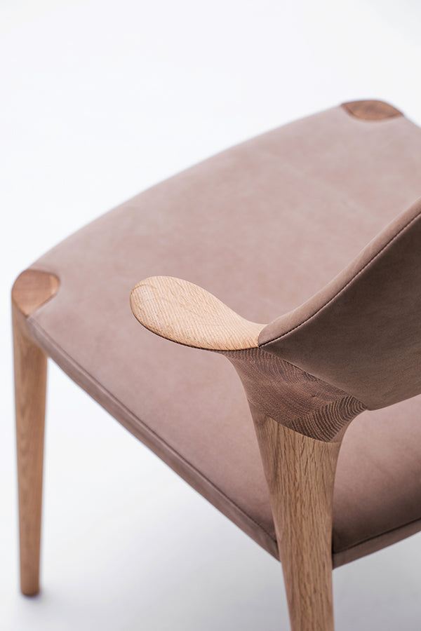 KUNST BY KARIMOKU - SINING CHAIR