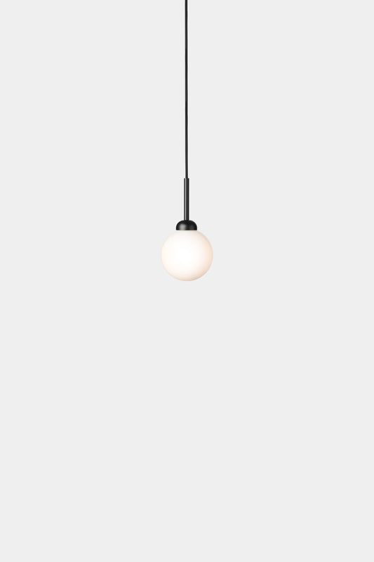 APIALES 1 BRUSHED BRASS