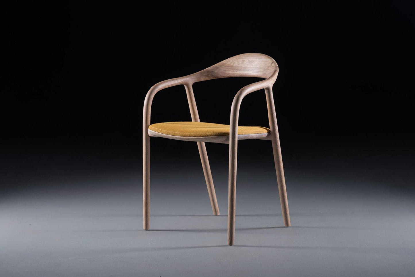 NEVA chair arm with cushionseat